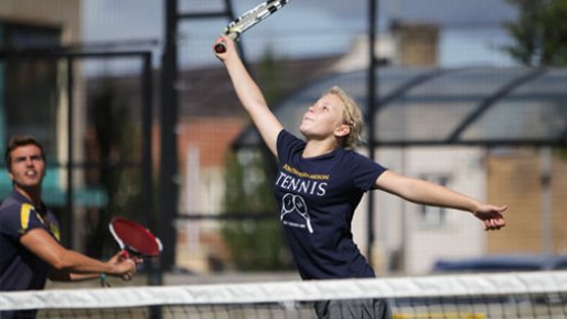 Tennis Clinic in Oxford, Girl tennis player